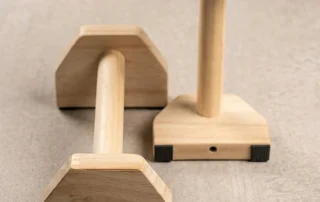 calisthentials-wooden-parallettes upright